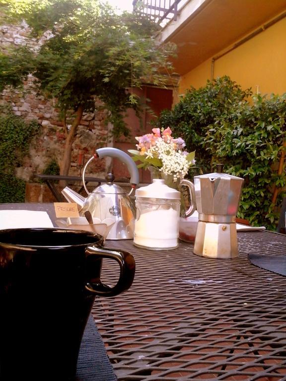 Il Cortiletto Dei Capperi Bed & Breakfast Gassino Torinese Dış mekan fotoğraf