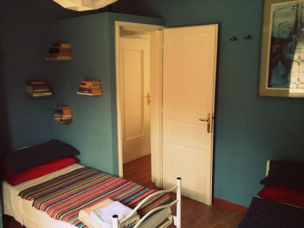 Il Cortiletto Dei Capperi Bed & Breakfast Gassino Torinese Oda fotoğraf